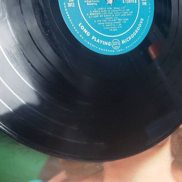 Julie London Lonely Girl Vinyl Record - Picture 4 of 16